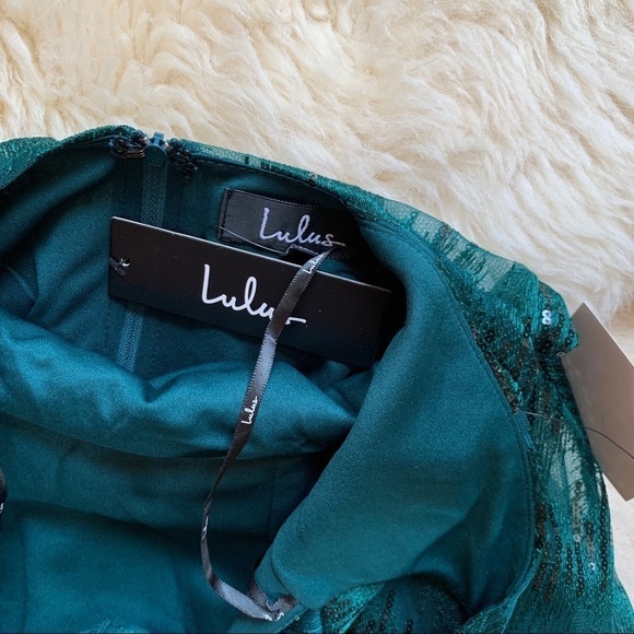 NWT Lulu’s Sequin Cutout Holiday New Years Christmas Back Fit Flare Green Dress - Picture 5 of 9